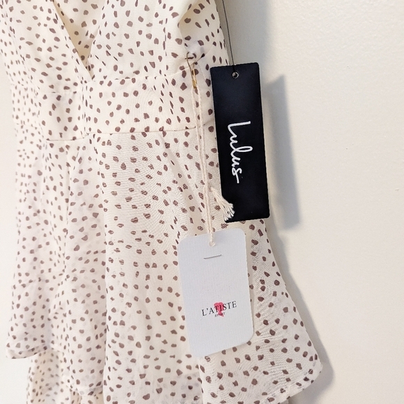 Lulu's Neutral Ruffle Romper - Picture 4 of 6